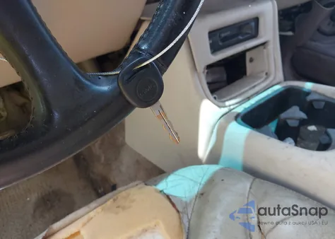 2000 GMC Yukon z USA, uszkodzony, nr VIN 1GKEK13T6YJ112744